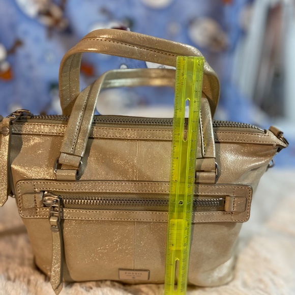 Fossil Gold Crossbody Bag - Picture 7 of 8